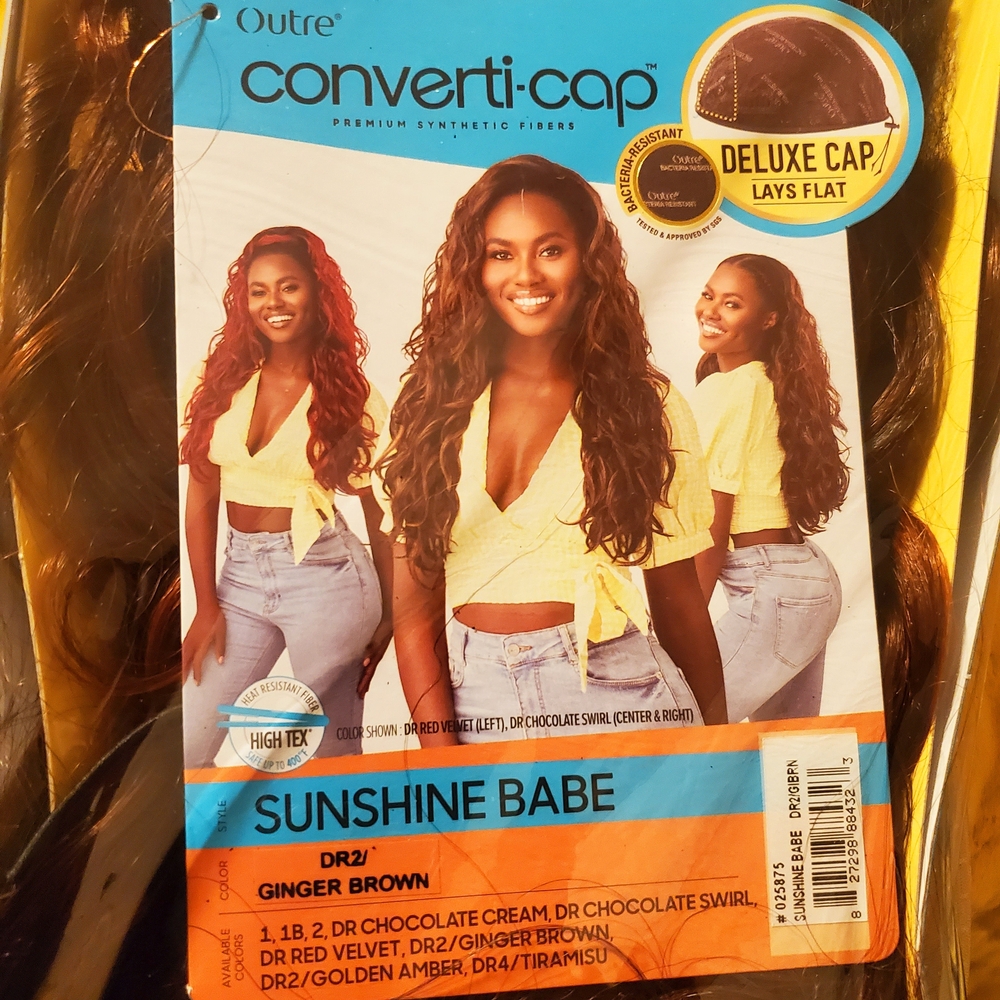 Outre Sunshine Babe Wig in Ginger Brown